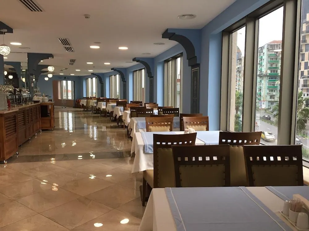 *****  Colosseum Marina Hotel Batumi Grúzia