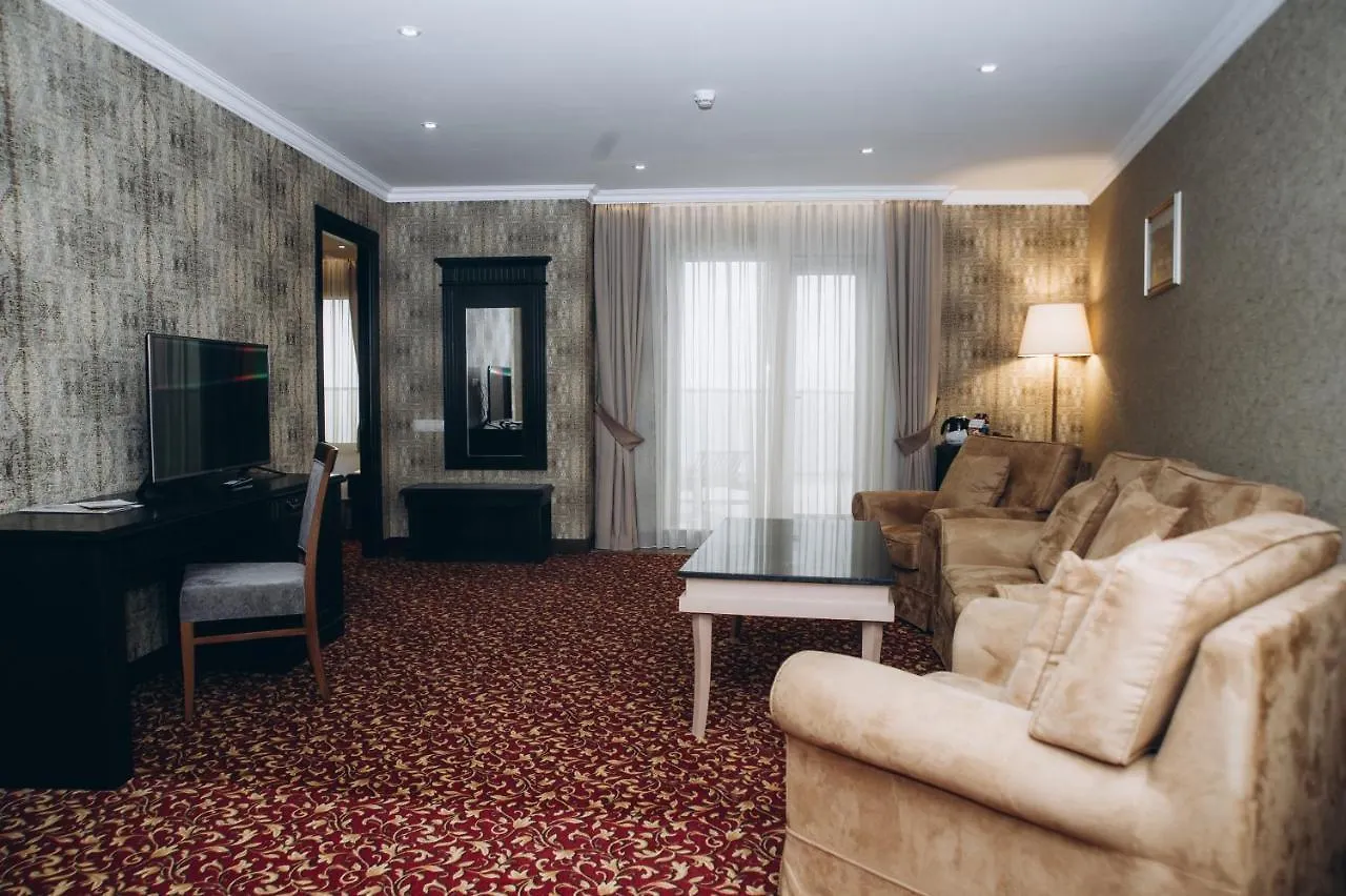 Colosseum Marina Hotel Batumi
