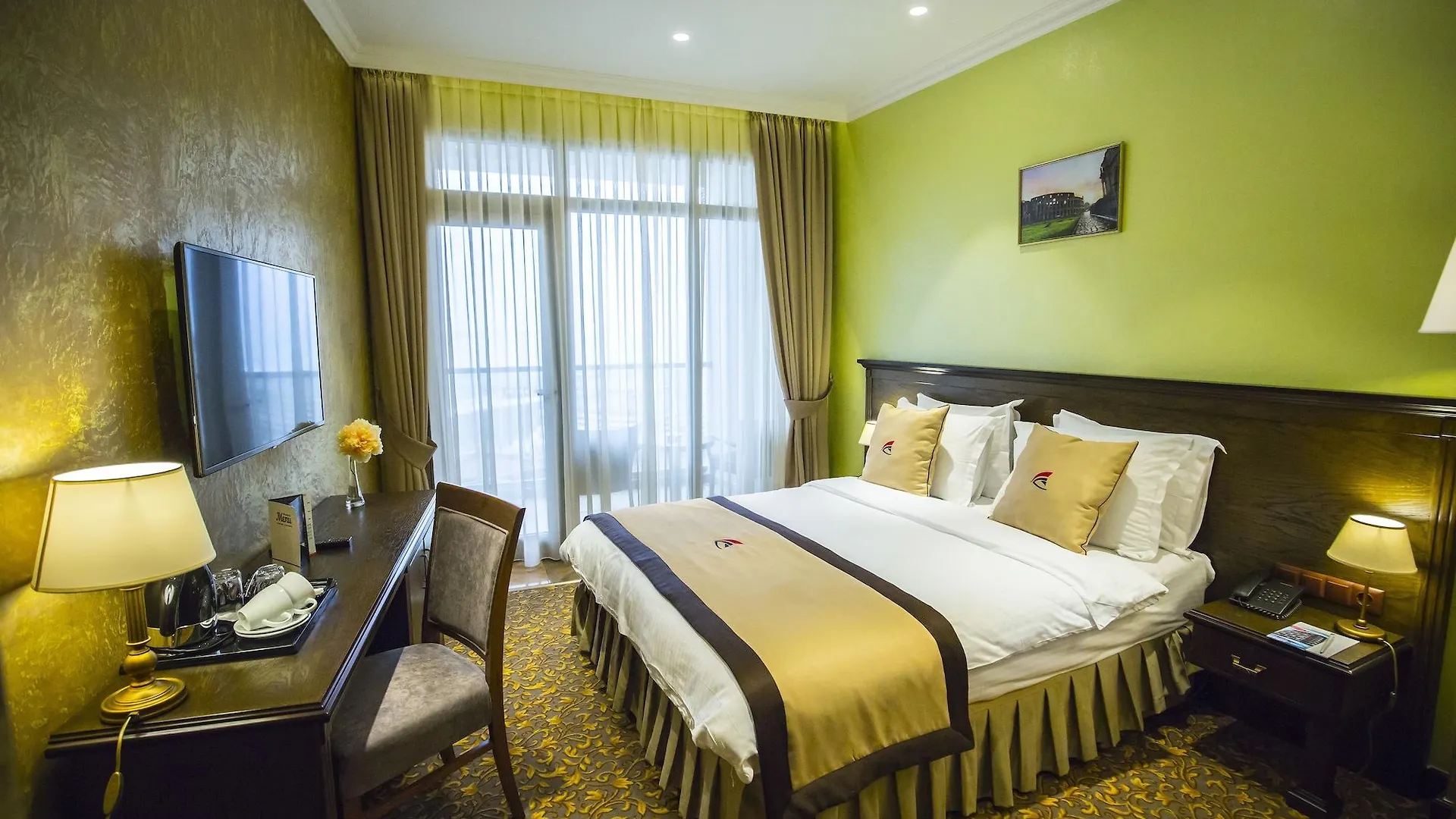 Colosseum Marina Hotel Batumi