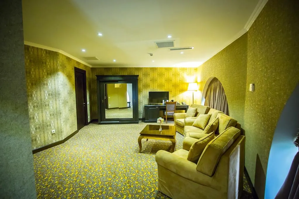 Colosseum Marina Hotel Batumi