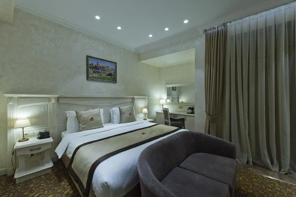 Colosseum Marina Hotel Batumi