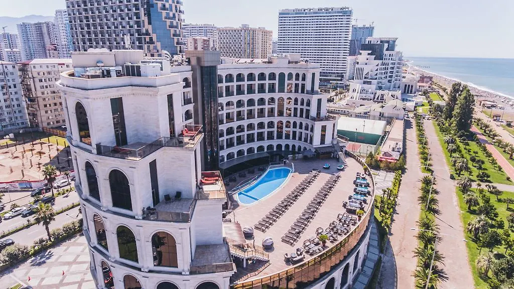 Colosseum Marina Hotel Batumi