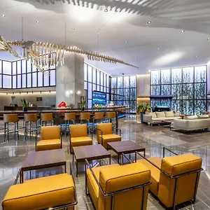 Pullman Axis Towers 5* טביליסי