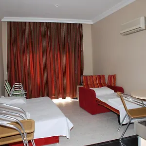 Apart Otel Candan ****